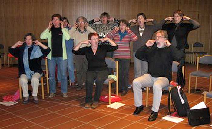 Ein paar Impressionen aus dem Kurs Singen50plus im November 2009