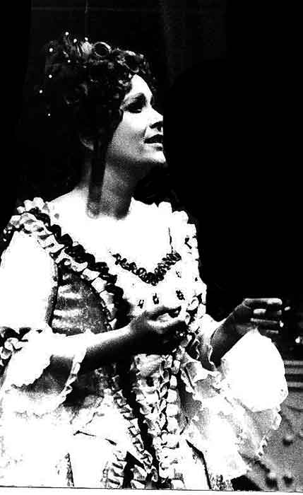 "Capriccio" von Richard Strauss - Gräfin Madeleine: Kristina Gloge - Landestheater Detmold